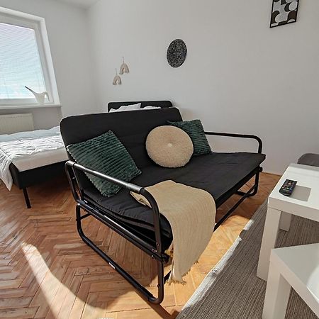 Apartman Brezinova Brünn Exterior foto